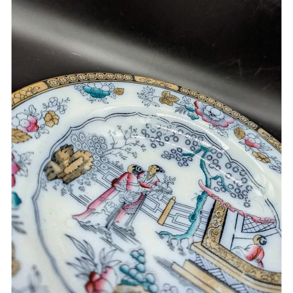 Antique Bates Walker & Co Polychrome Oriental 10.25